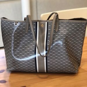 Tory Burch Gemini Link Tote